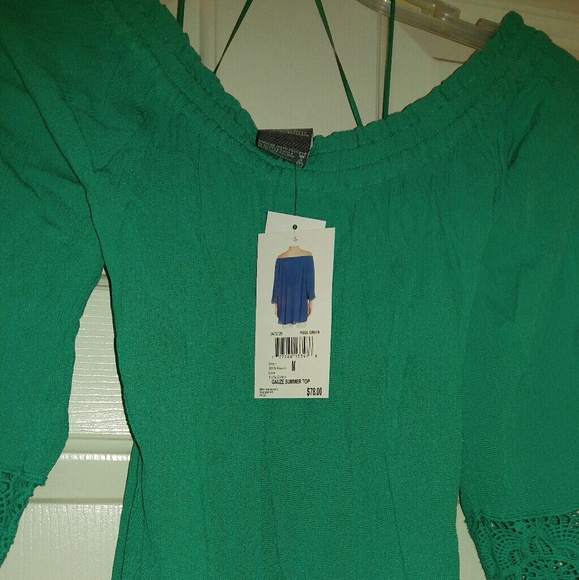 Top - Picture 2 of 6